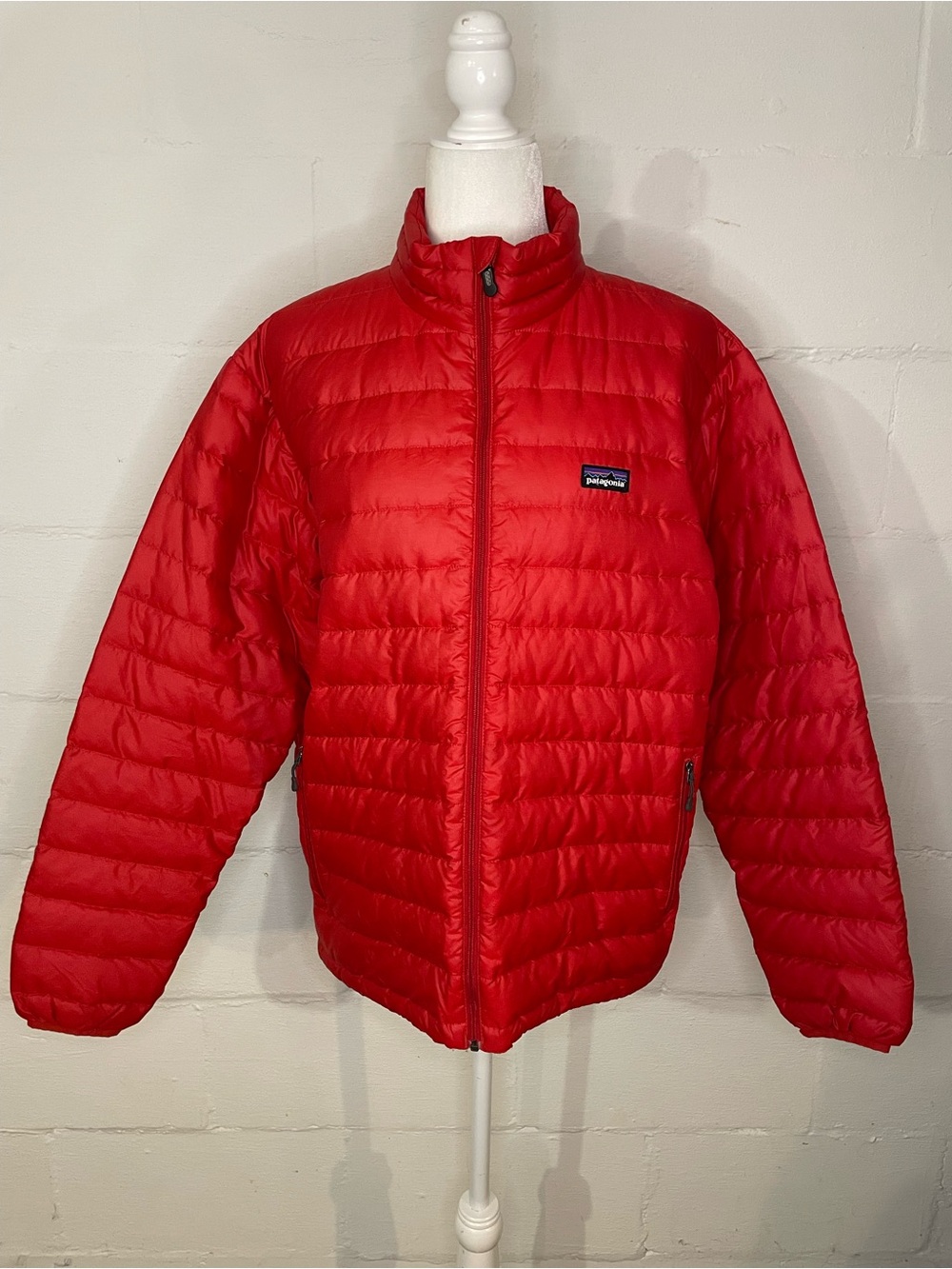 Patagonia Red Men's Quilted Puffer Jacket
